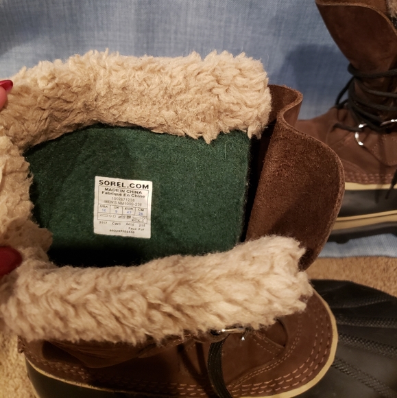 Sorel Boots (mens size 12) - Picture 4 of 5